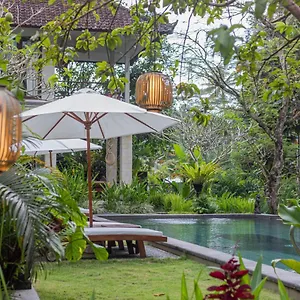 Suara Air Luxury Ubud (Bali)